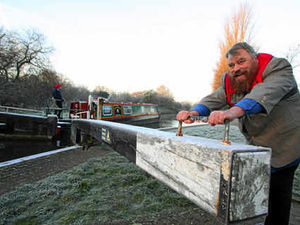 Supporting image for story: Brian Blessed backing lock keeper plea