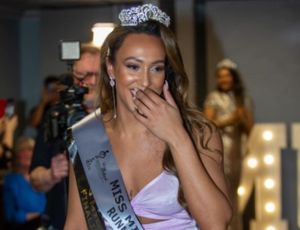 Supporting image for story: Cannock woman, 20, runner up of Miss Midlands UK