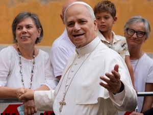 Supporting image for story: Pope celebrates Mass for local homeless people and invites them to lunch