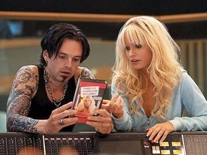 Supporting image for story: Dream Stream: Pam & Tommy, Broadchurch, The Expanse