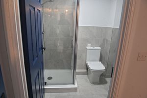 A bathroom en-suite