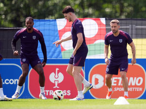 Supporting image for story: Declan Rice rubbishes 'tired' talk after England Euro progression confirmed