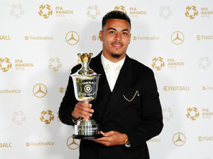 Supporting image for story: Aston Villa's Morgan Rogers outlines World Cup dream after winning PFA prize