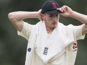 Supporting image for story: Warwickshire swoop to secure deal for pace ace Garton
