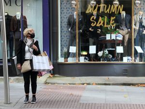 Supporting image for story: Shoppers turn on to online spending as sales rise for fifth month