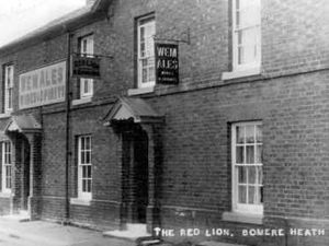 Supporting image for story: This week's pictures from the past