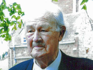 Supporting image for story: Decorated war veteran dies suddenly aged 93