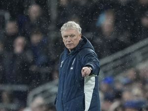 Supporting image for story: David Moyes says Everton only have themselves to blame for loss to Bournemouth
