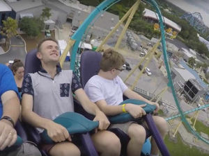 Supporting image for story: WATCH: Alex Ross rides Orlando SeaWorld's new Mako roller coaster