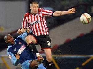 Supporting image for story: Dean Smith laments bore draw