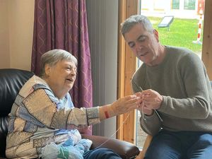 Supporting image for story: James Nesbitt ‘in awe’ of Christmas efforts at Marie Curie Hospice