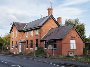 Supporting image for story: Villagers 'want their pub back' after venue shut since 2016 is put up for sale again