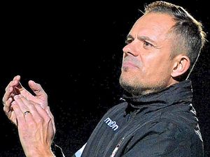 Supporting image for story: Neil Kitching wants Stafford Rangers to finish better