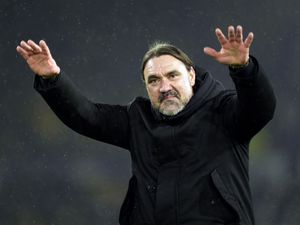 Supporting image for story: Daniel Farke hails ‘massive win’ after Leeds boost survival hopes against Forest