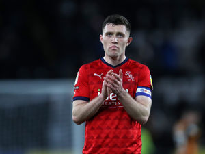 Supporting image for story: £7m Dara O'Shea sale gives West Brom breathing room