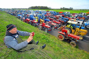 Supporting image for story: Hundreds attend National Vintage Tractor Road Run in Stafford