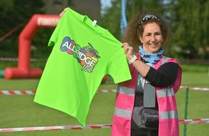 Lynda Elmore (Race Director), had some fantastic merch up for grabs during the event.