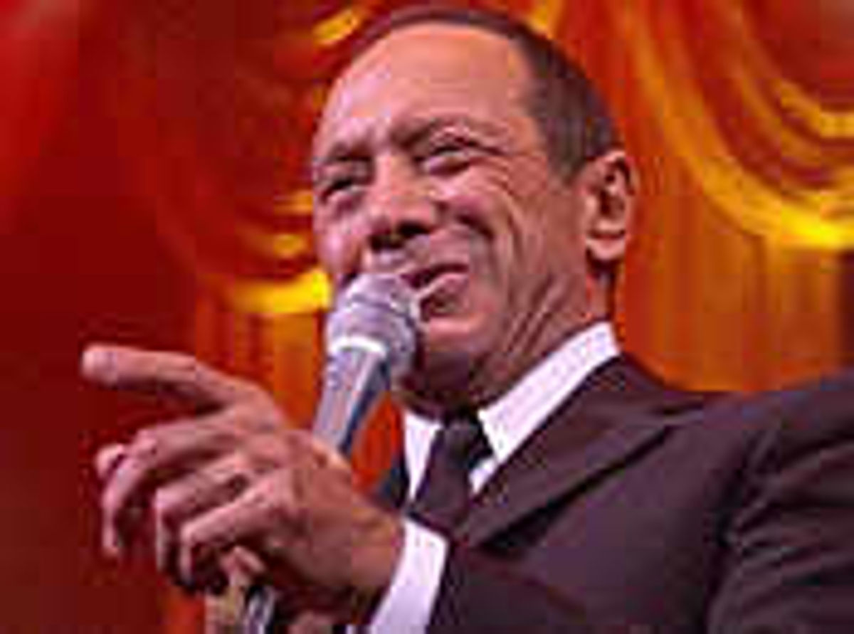 Captivating Paul Anka: Still Doing It His Way Background Photography Captivating Paul Anka: Still Doing It His Way Background Photography