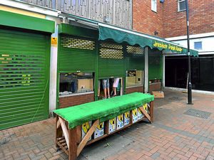 Supporting image for story: Customer injured in Cannock shop knife raid