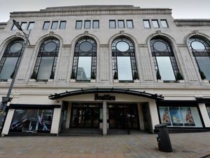 Supporting image for story: Beatties sale moves closer as offer for Wolverhampton building accepted