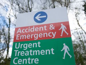 Supporting image for story: What the latest NHS hospital figures for England show