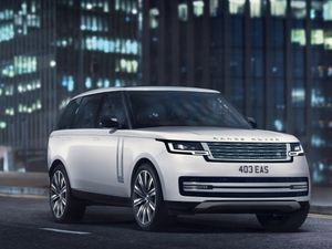 Supporting image for story: Jaguar Land Rover makes £9 million loss but orders at record levels