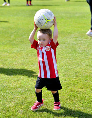 Danielle Jones' son Harry gets his hands on the match ball