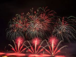 Supporting image for story: 'World class' firework displays to light up Wolverhampton's skyline next month