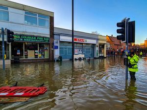 Supporting image for story: Shropshire flood talks planned after council says it received ‘inconsistent’ river data