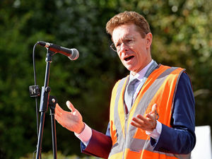 Supporting image for story: Mayor urged to form new commission for jobs creation