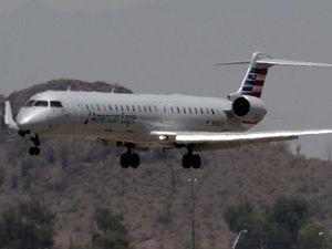 Supporting image for story: American Airlines cancels flights because it's just too hot to take off