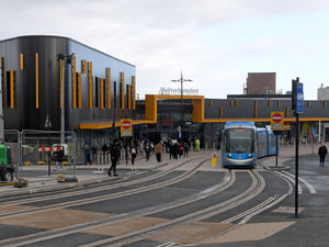 Supporting image for story: Mixed views from passenger as Wolverhampton Railway Station 'among the worst for cancellations'