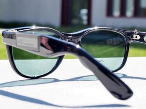 Supporting image for story: These solar glasses can power a smartphone