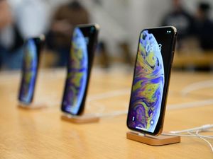 Supporting image for story: Apple updates Siri privacy protections after audio clip review