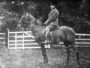 Supporting image for story: Pictures from the past - July 4