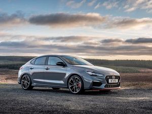 Supporting image for story: UK Drive: The Hyundai i30 Fastback N is a unique take on the hot hatch formula