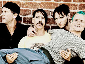 Supporting image for story: The Red Hot Chili Peppers' talk ahead of Birmingham show