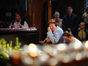 People mourn in Westminster Cathedral