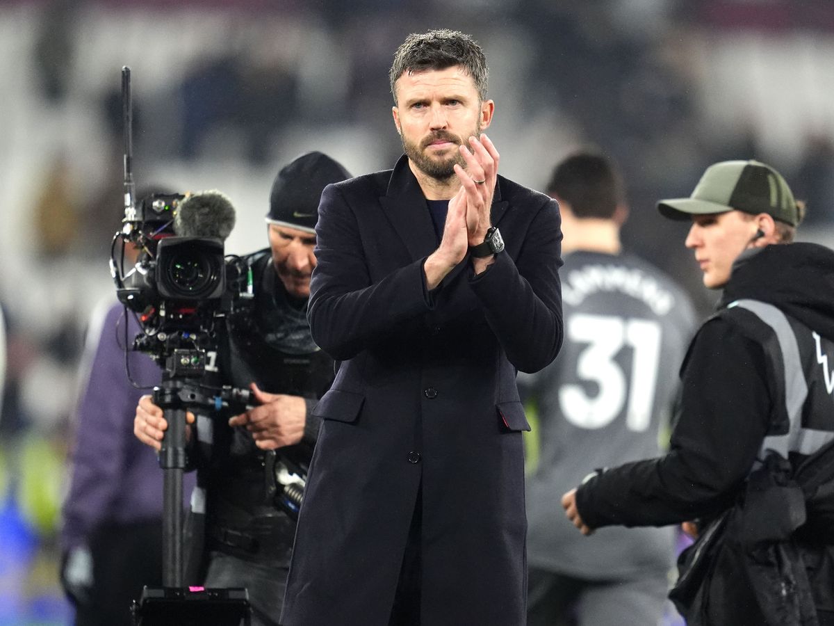 Michael Carrick hails &lsquo;unbelievable&rsquo; Benjamin Sesko finish as Man Utd earn draw