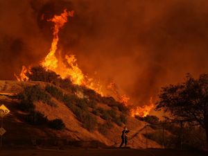 Supporting image for story: LA County medical examiner’s office confirms wildfire death toll rises to 16
