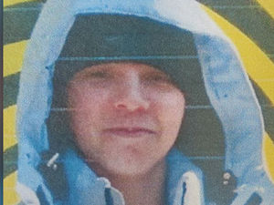 Supporting image for story: Police appeal for help to find missing 15-year-old