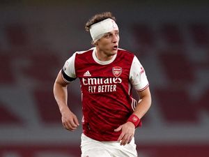 Supporting image for story: Headway leads renewed calls for concussion substitutes after David Luiz plays on following Raul Jimenez head clash