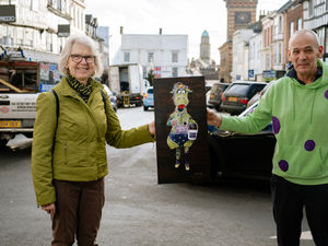 Supporting image for story: 'Puff the Dragon' receives a special thank you from Bridgnorth artist