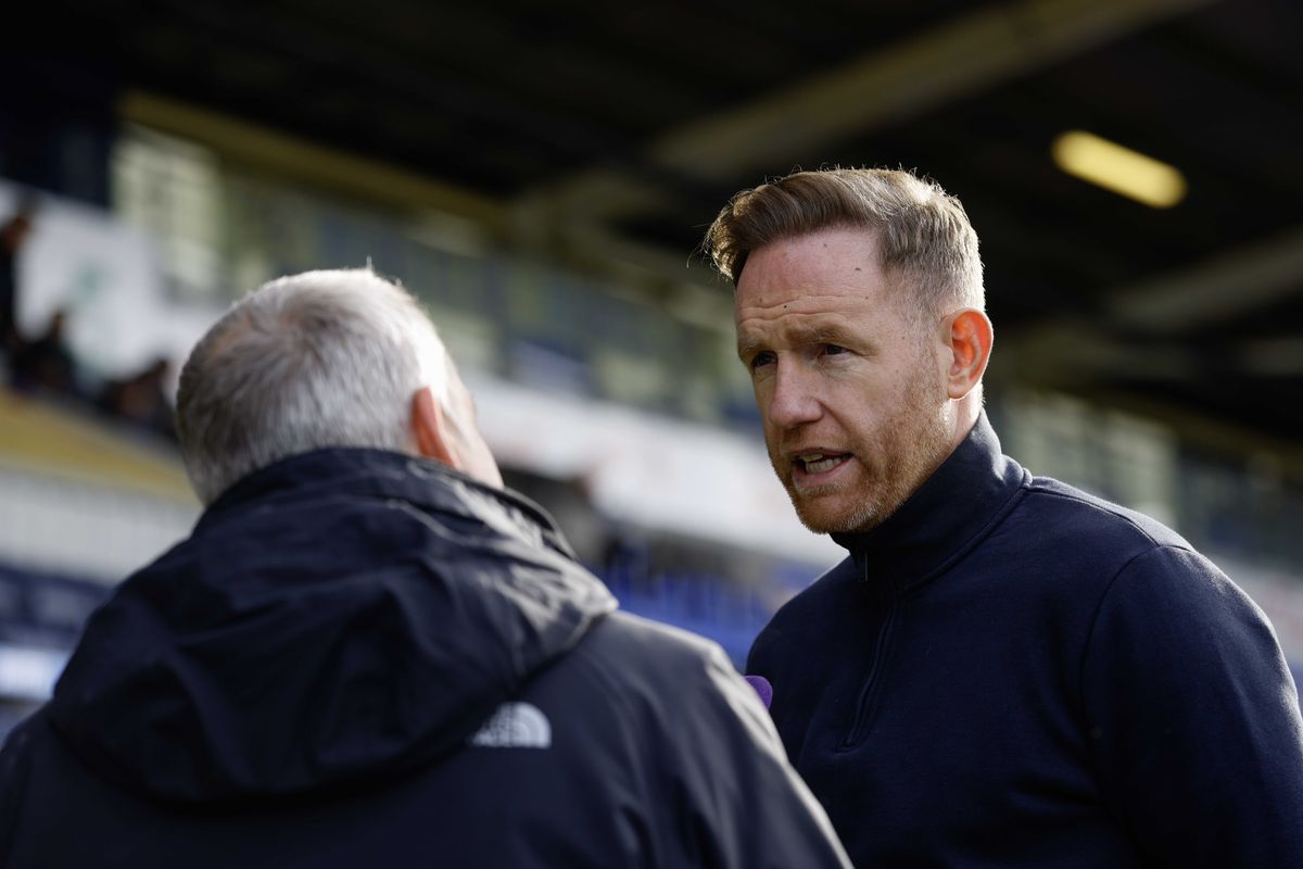 Shrewsbury Town squad news: Gavin Cowan names unchanged side as Salop chase fifth straight win Shrewsbury Town squad news: Gavin Cowan names unchanged side as Salop chase fifth straight win
