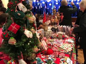 Supporting image for story: Have your ‘elf a merry day out at Christmas fete