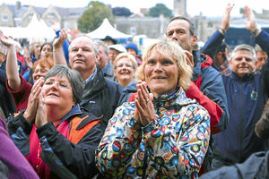 The crowd were on their feet