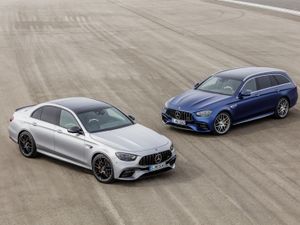 Supporting image for story: Mercedes-AMG updates E63S saloon and estate models