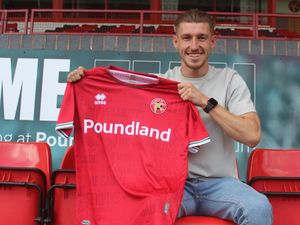 Supporting image for story: Walsall make Yeovil attacker Tom Knowles 16th summer signing