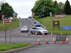 Supporting image for story: Visitors evacuated from West Midland Safari Park following power cut