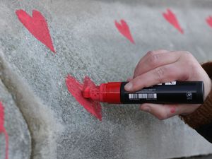 Supporting image for story: Weekly registered Covid deaths at lowest level in seven months, figures show